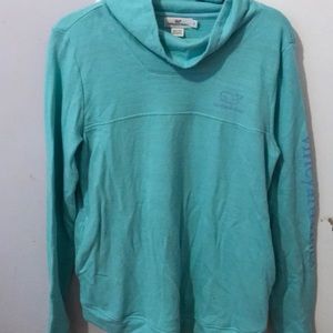 Vineyard vines hoodie